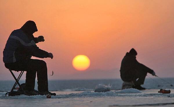 Рыбалка зимой во Владивостоке