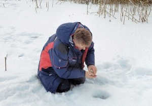Ловля на мели зимой видео