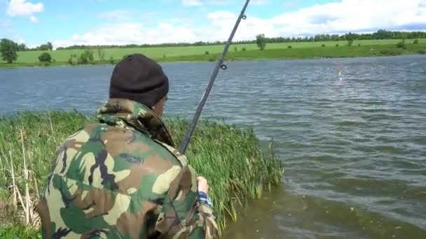 Рыбалка на удочку в мае видео