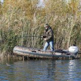 Ловля карася с лодки