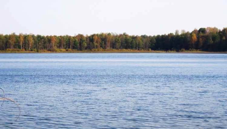 Озеро Бездон