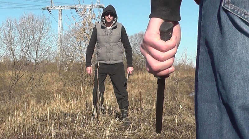 Ножевой бой