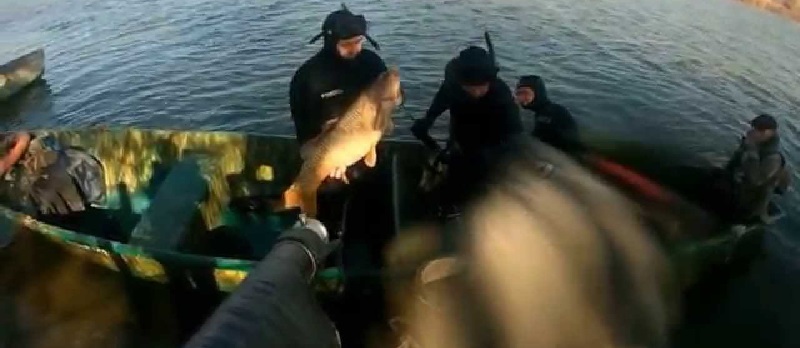 Подводная охота на Волге весной