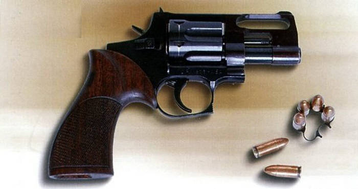 Револьвер Носорог АЕК - 906