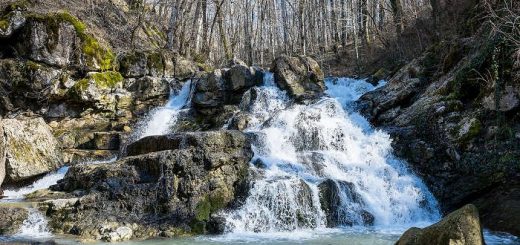 Аюкский водопад