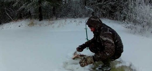 Зимняя рыбалка на реке Етыпур видео