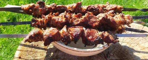 Очень вкусный и сочный шашлык