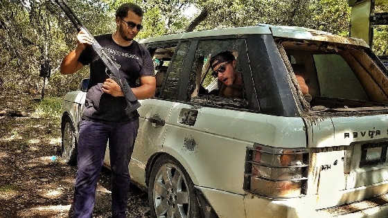 Товарищ предложил расстрелять Range Rover