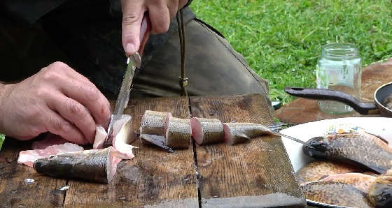 Разделка рыбы ножом