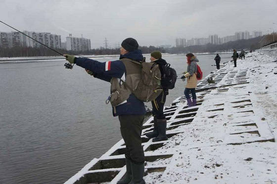 Зимний спиннинг на МОСКВЕ РЕКЕ