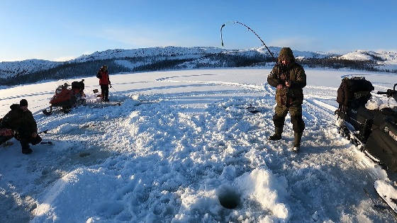 ЗИМНЯЯ МОРСКАЯ РЫБАЛКА