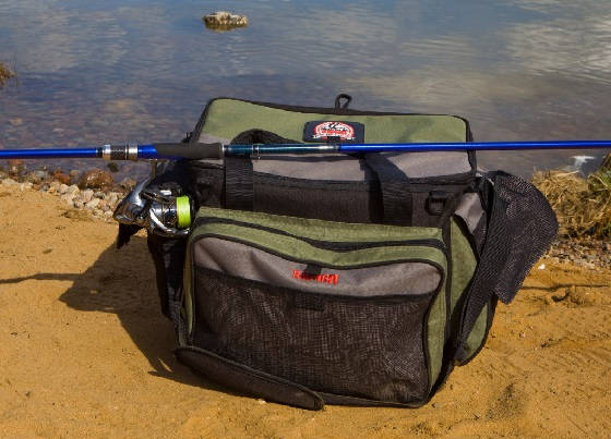 Летняя сумка рыболова