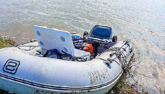 ЗА хищной РЫБОЙ с лодкой В ЖАРУ