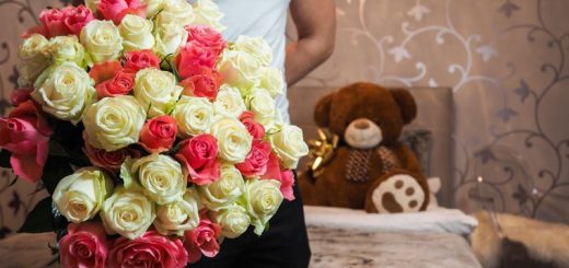 Какие розы подарить жене?