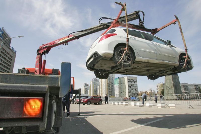 Эвакуация автомобилей в Москве